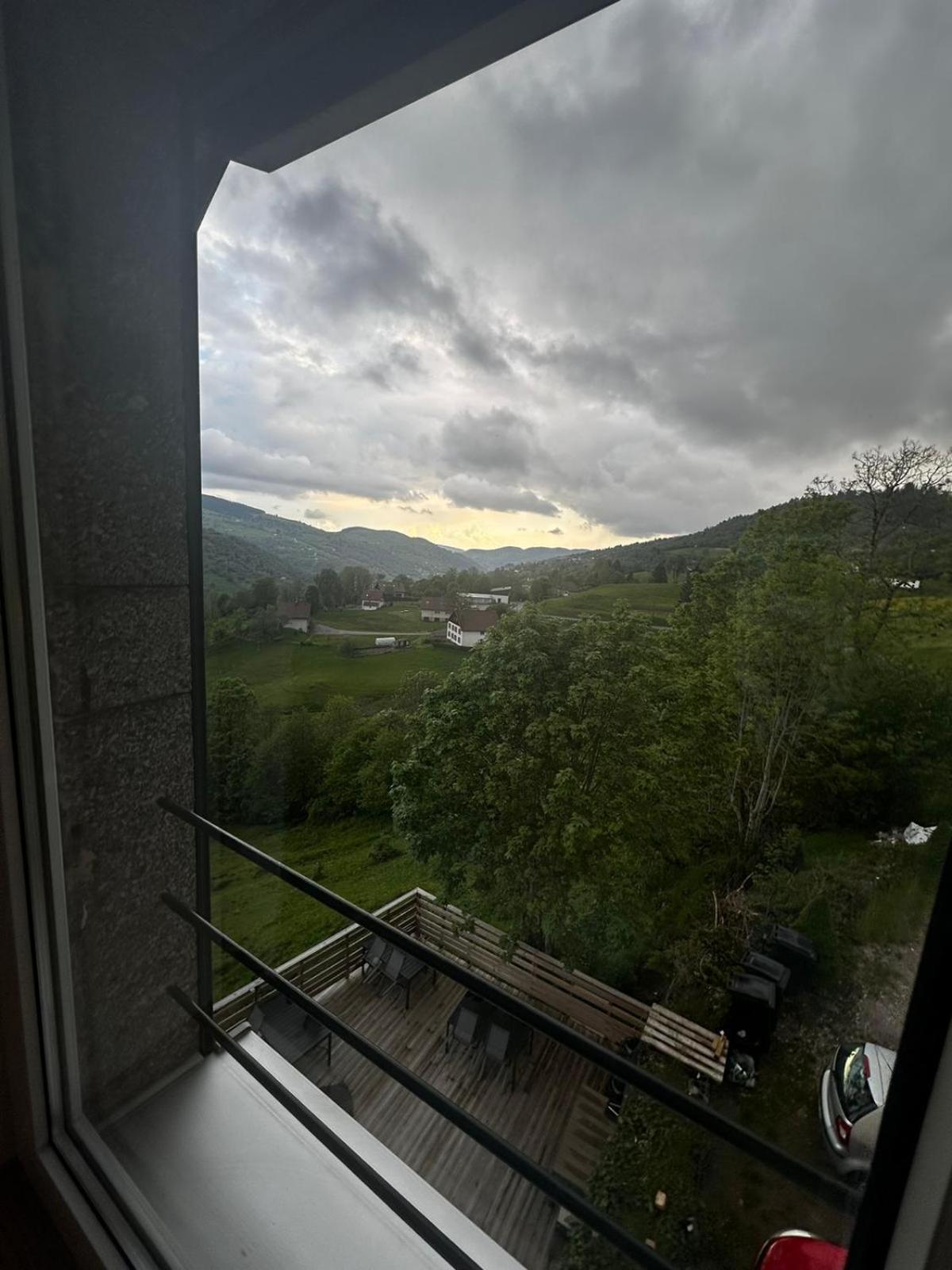 Les Chalets Bambi & Jacuzzi Privatif La Bresse Ruang foto